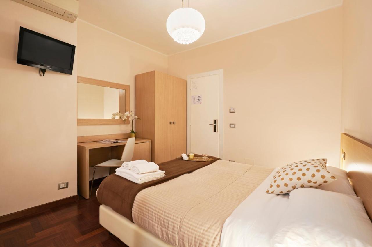 La Piccola Maison 3* Rome