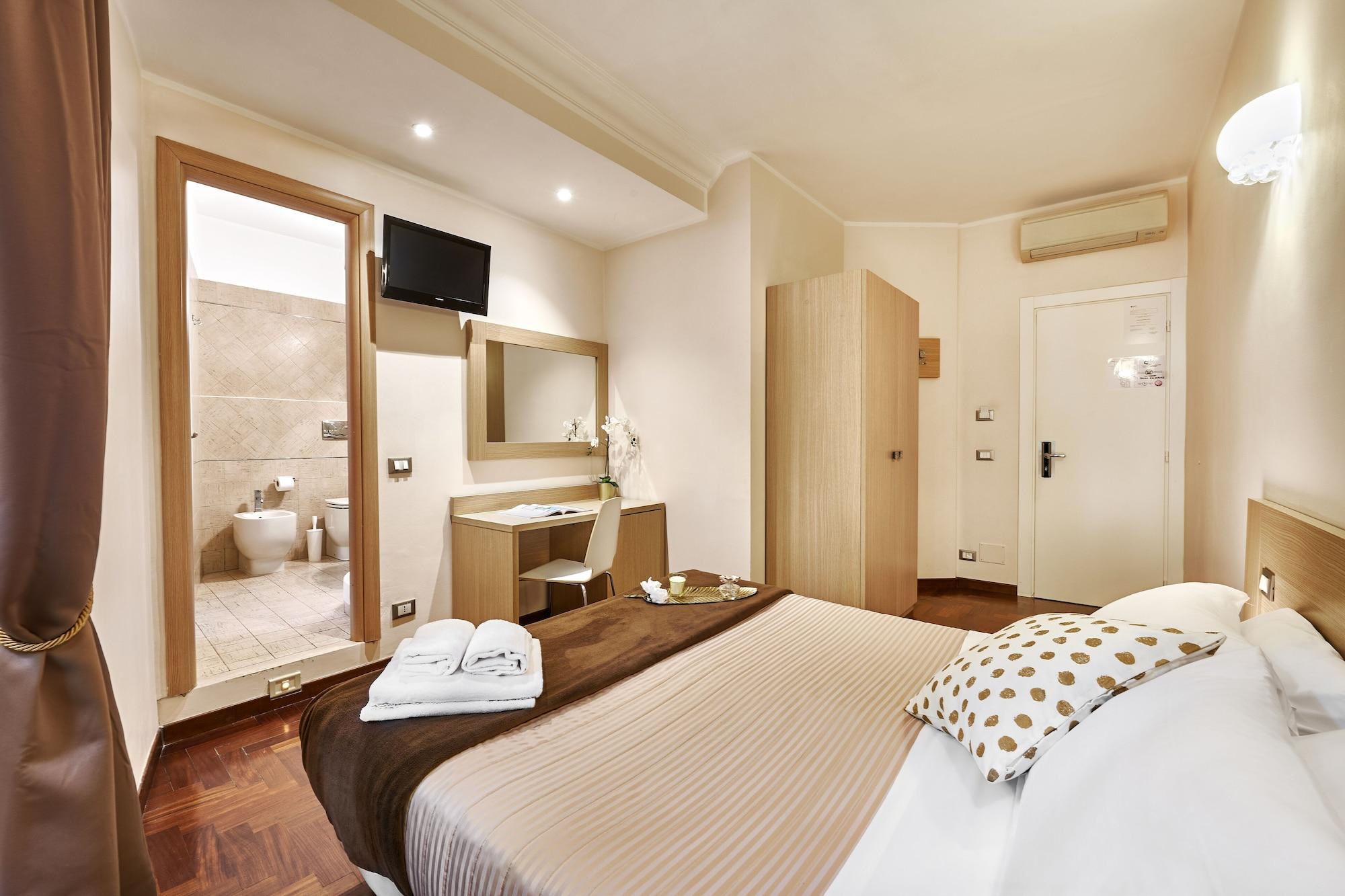 La Piccola Maison 3* Rome